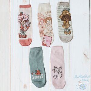 5 PACK NWT STRAWBERRY SHORTCAKE CUTE WOMEN'S NO SHOW SOCKS 9-11 SHOE SIZE 4-10
